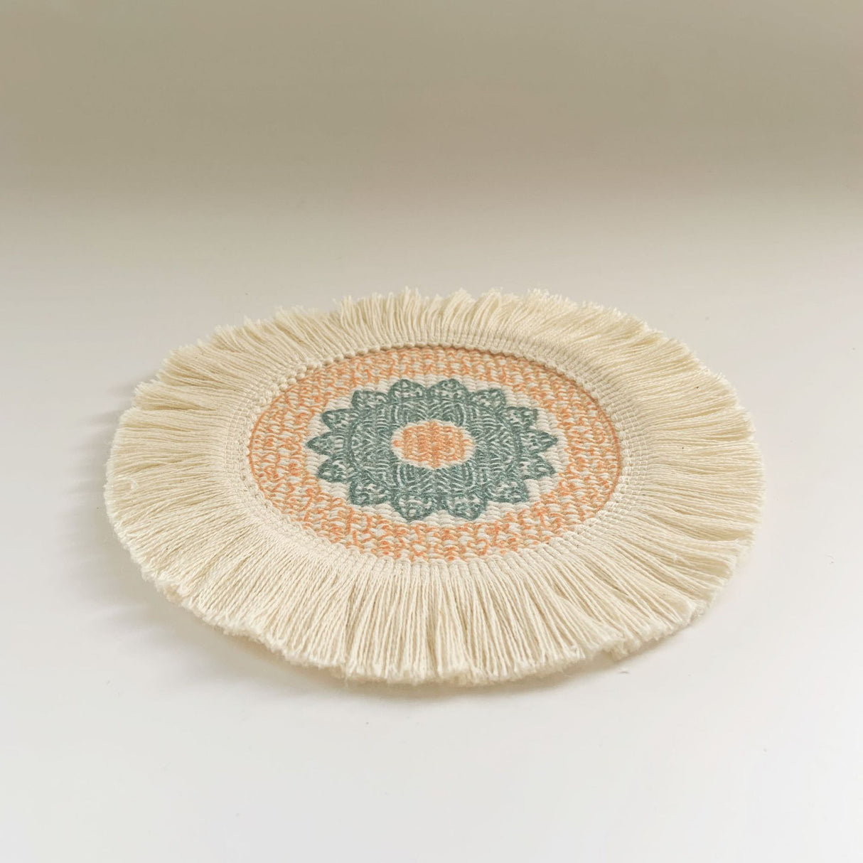Nordic Bohemian Woven Cotton Coaster Placemat Fabric Tassel Heat-insulated Mat