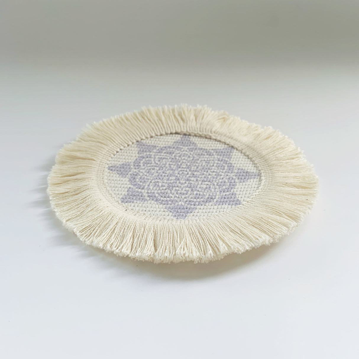 Nordic Bohemian Woven Cotton Coaster Placemat Fabric Tassel Heat-insulated Mat