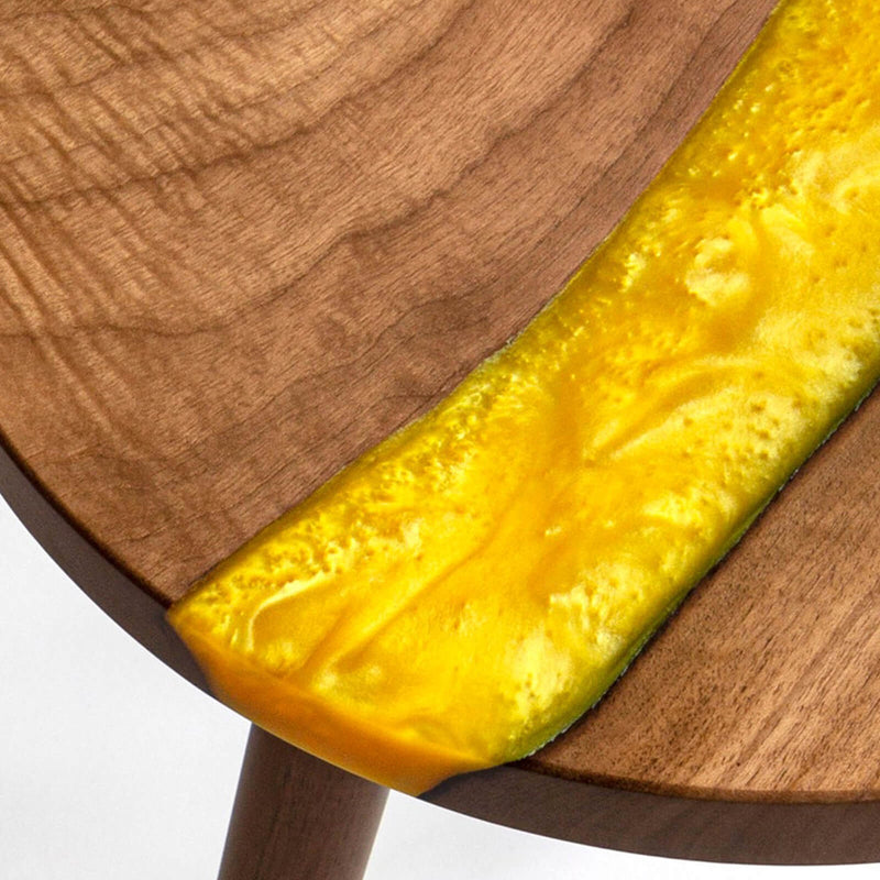 Custom Walnut Epoxy Resin Round Coffee Table Yellow Resin CRT-53